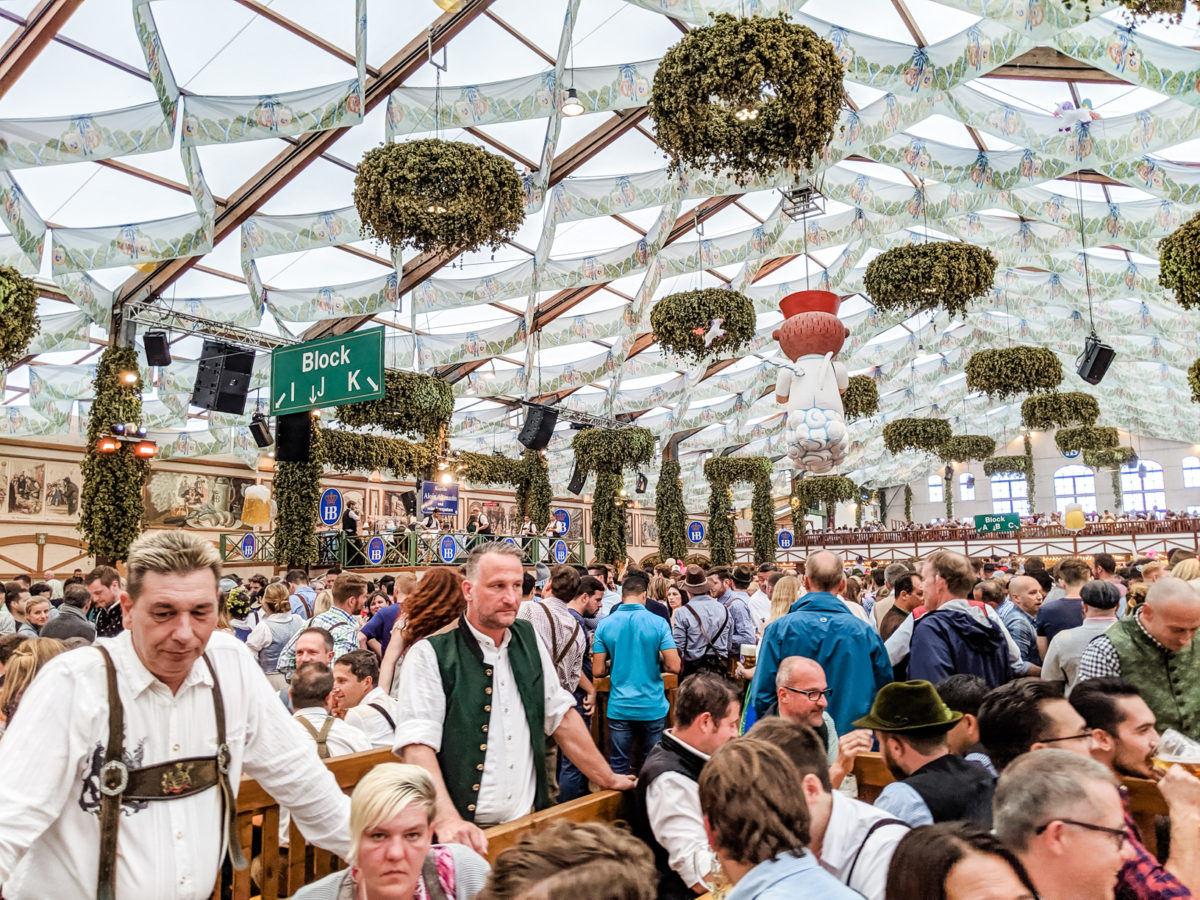 The Insider's Guide to the Ultimate Oktoberfest Experience